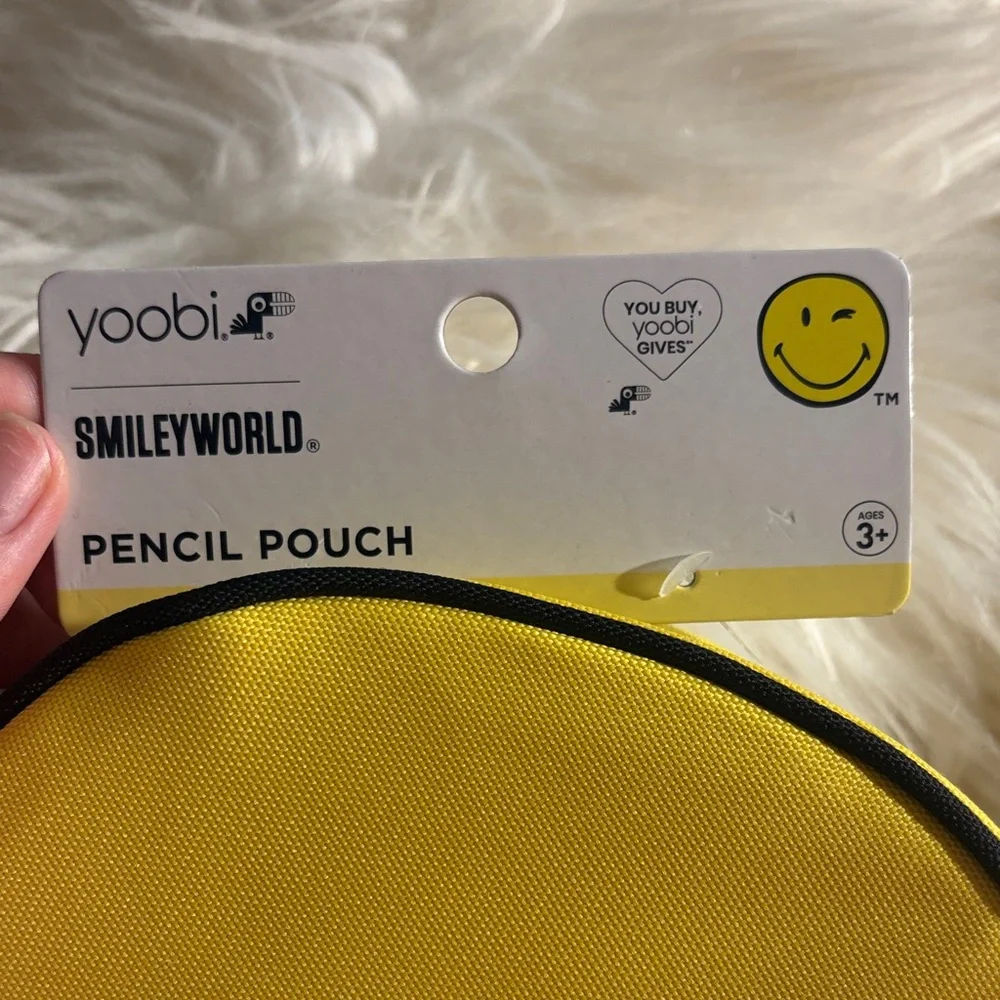 Yoobi Yellow Smiley Face Pouch - Picture 3 of 3